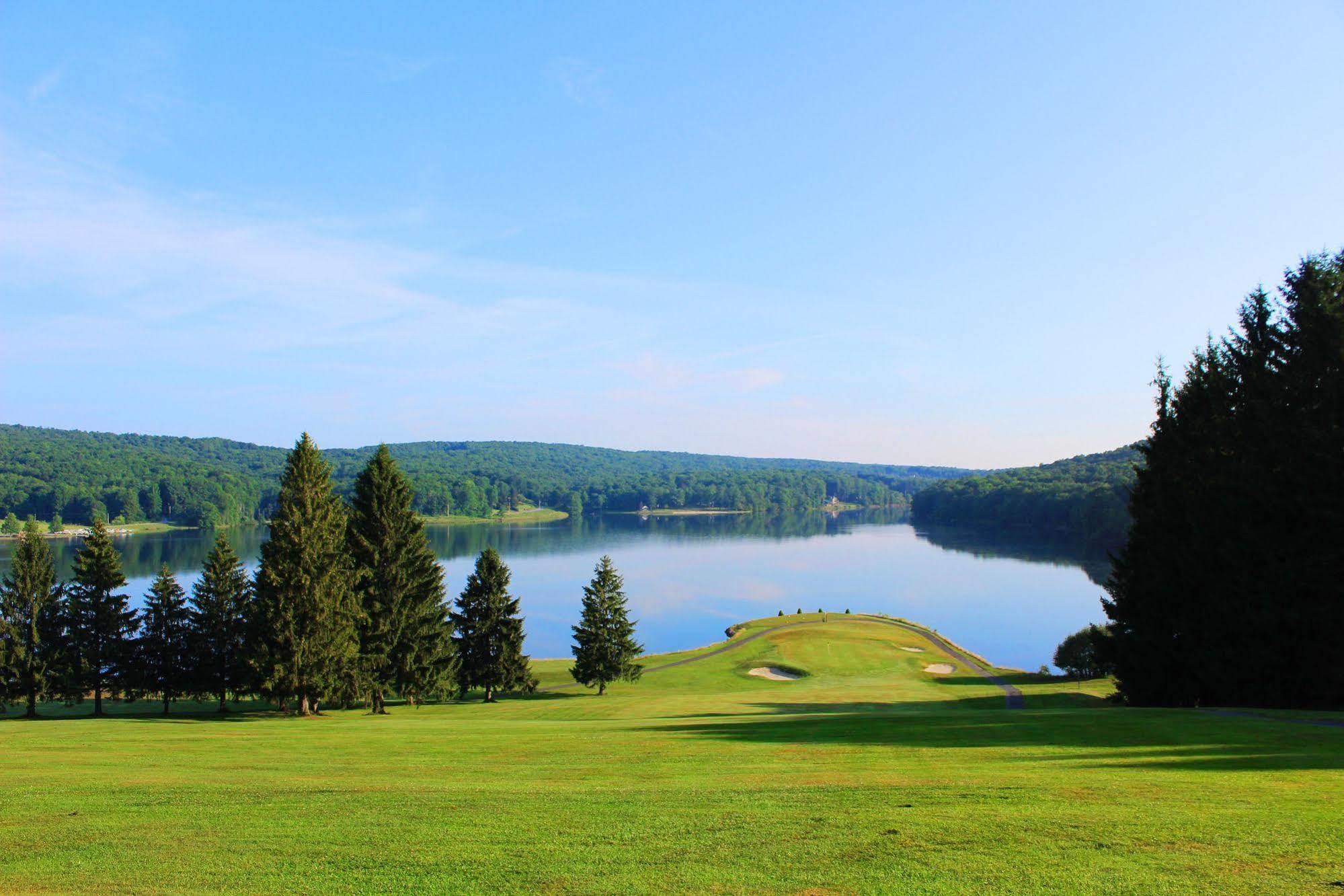 Alpine Lake Resort Terra Alta Экстерьер фото